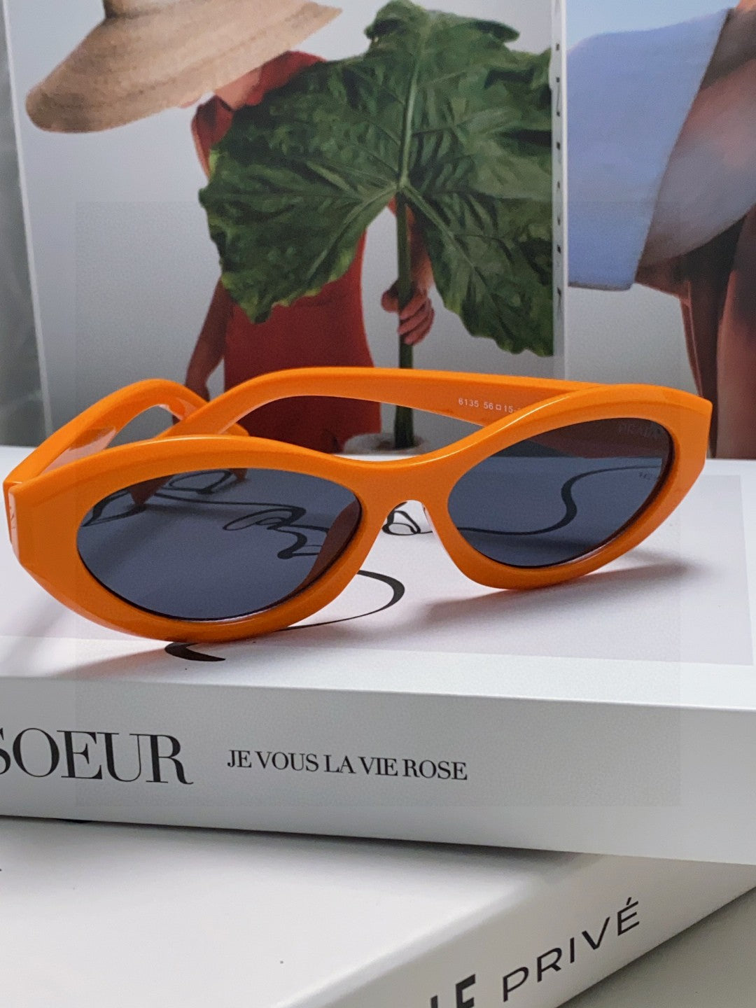 Prada Sunglasses 19