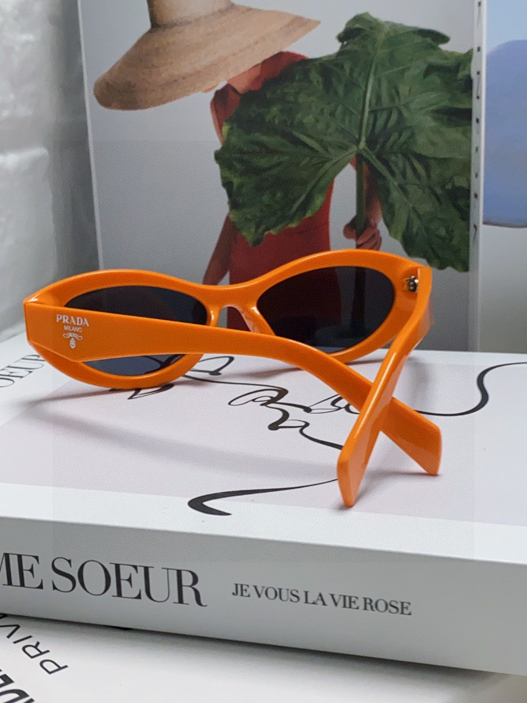 Prada Sunglasses 19