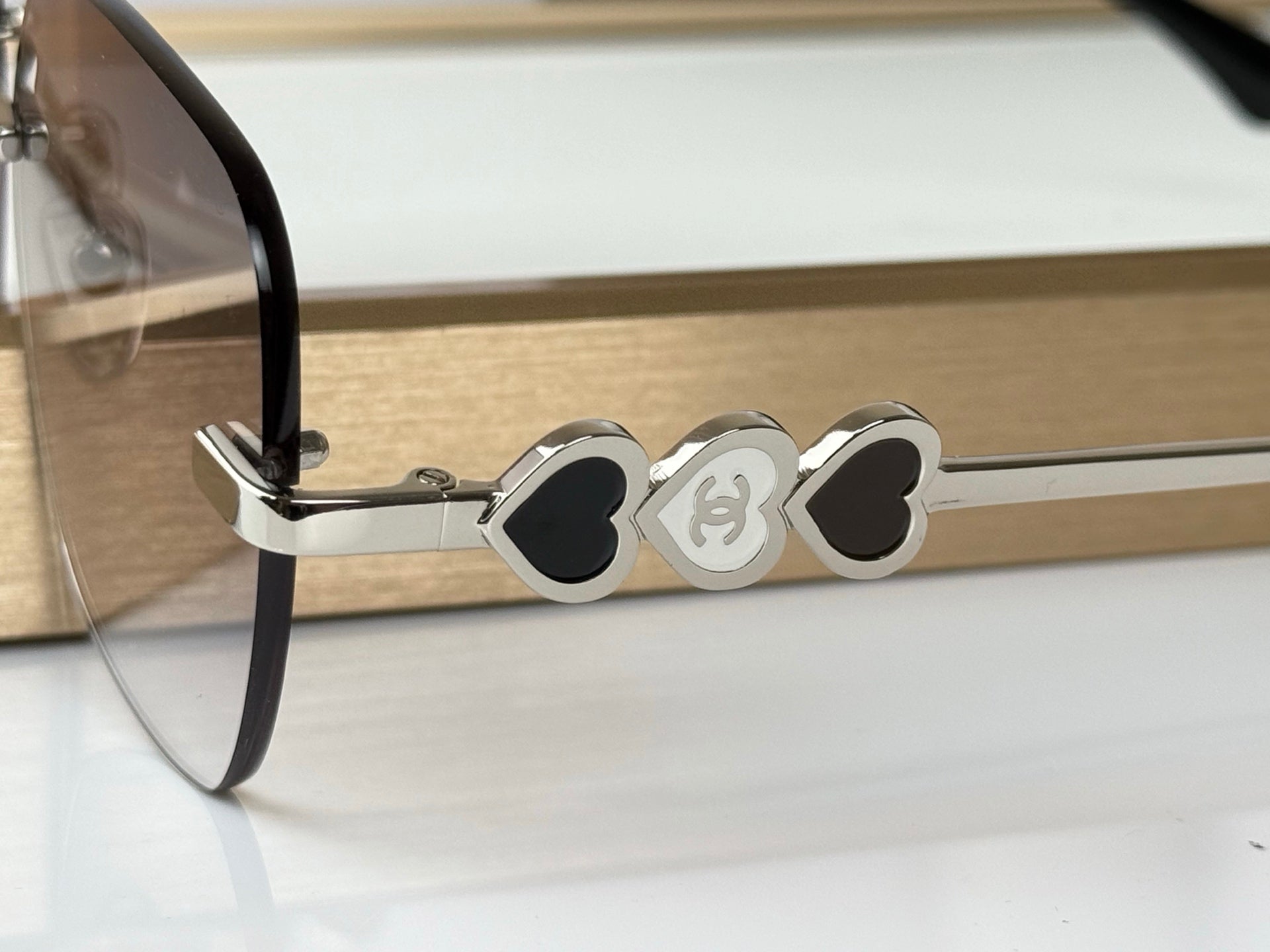 CC Sunglasses 61