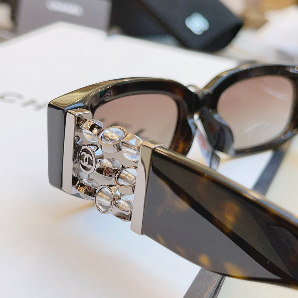 CC Sunglasses 65