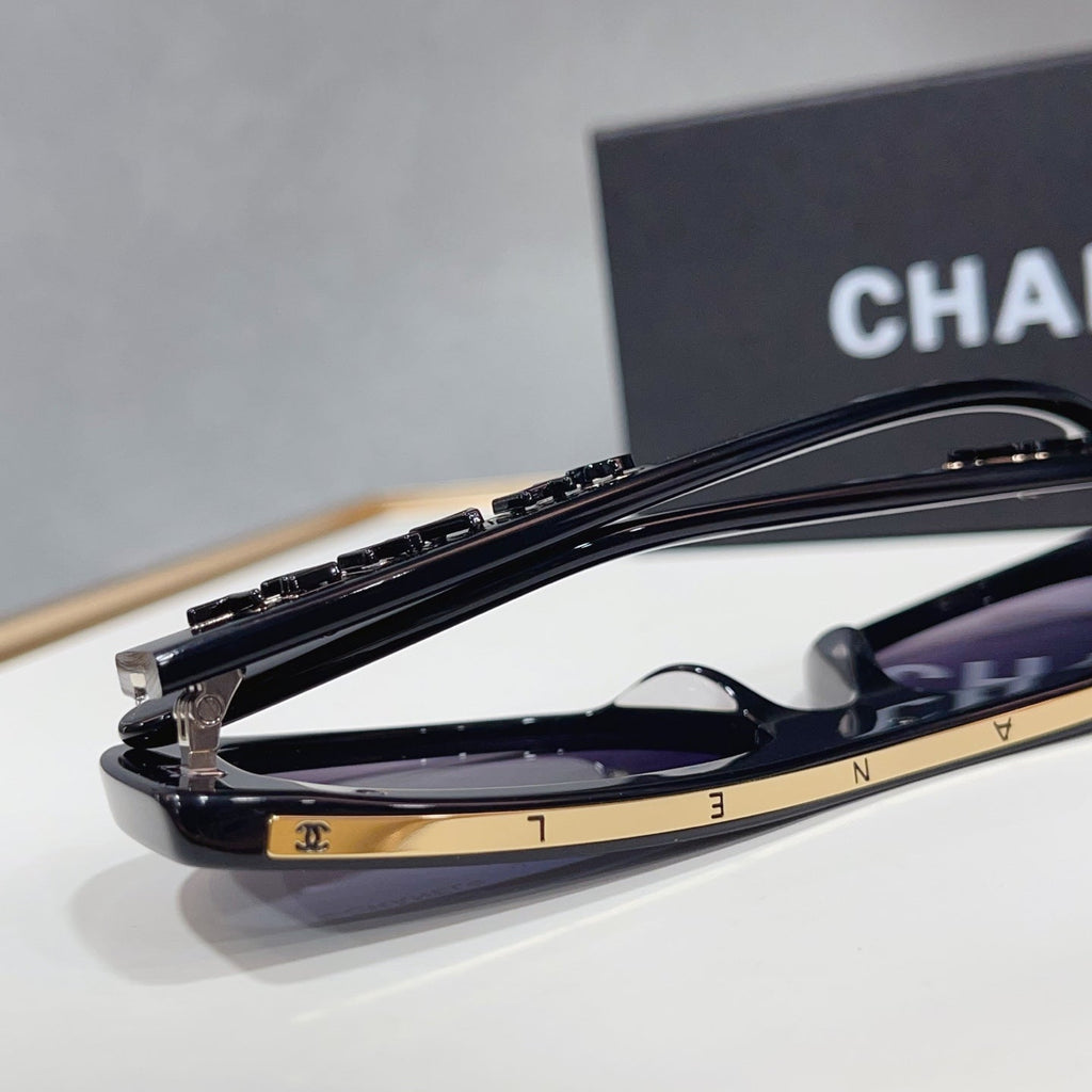 CC Sunglasses 66
