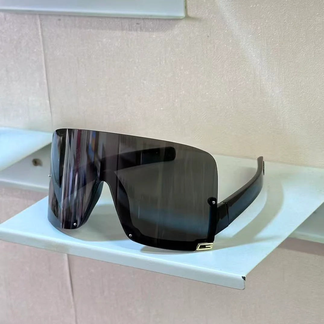 Gucci 2026 Shield Sunglasses GG1631S