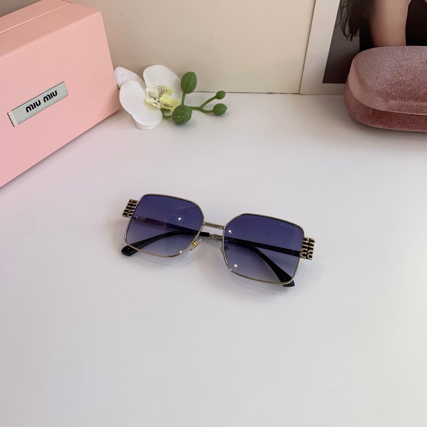 Miu Metal Sunglasses 189563